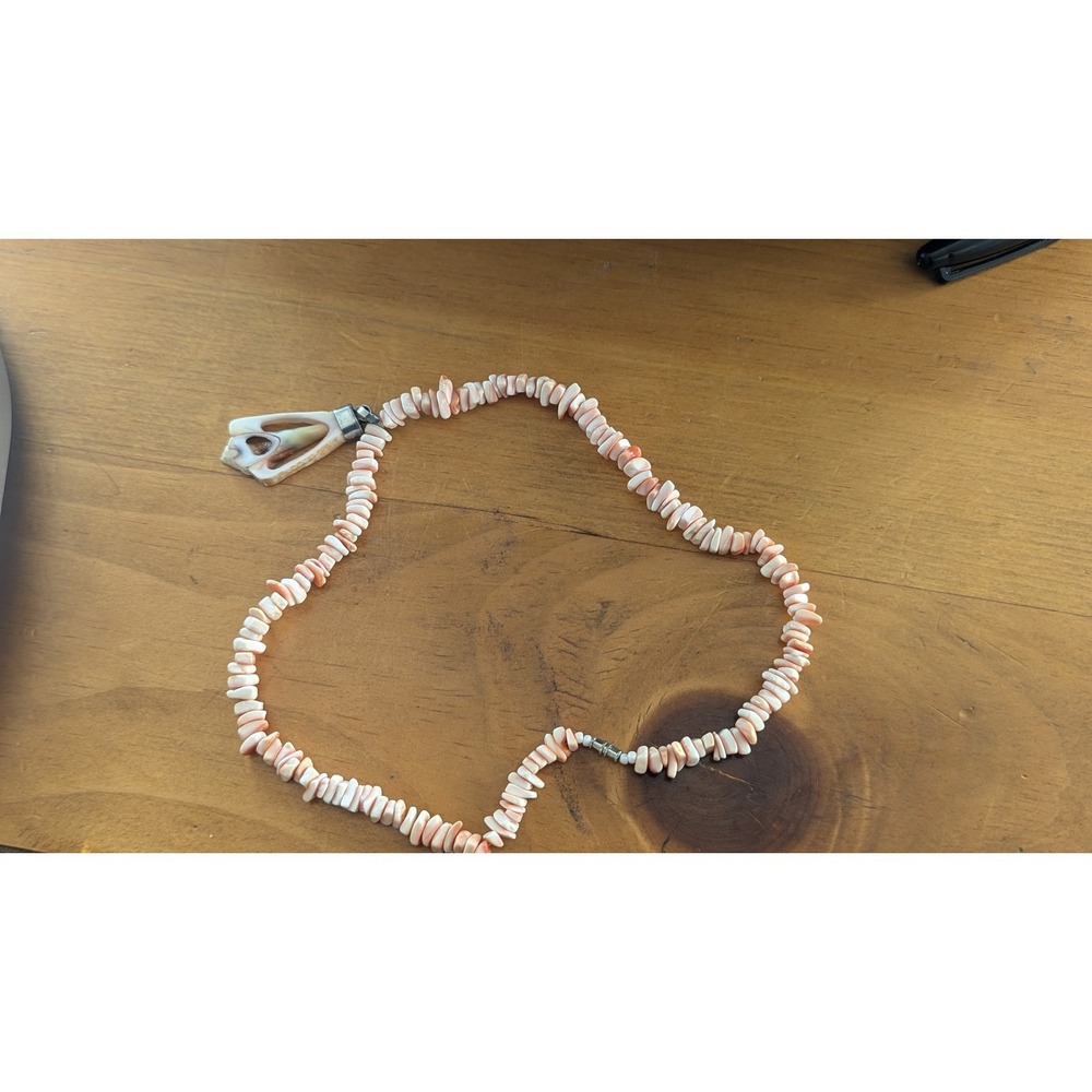 Coral Chip‎ Necklace Shell Pendant Womens Beaded Beachy Jewelry